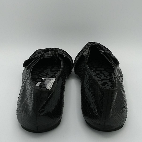 COCO Jumbo Black Snake Skin Pointed Toe Flat Shoe - Picture 5 of 12